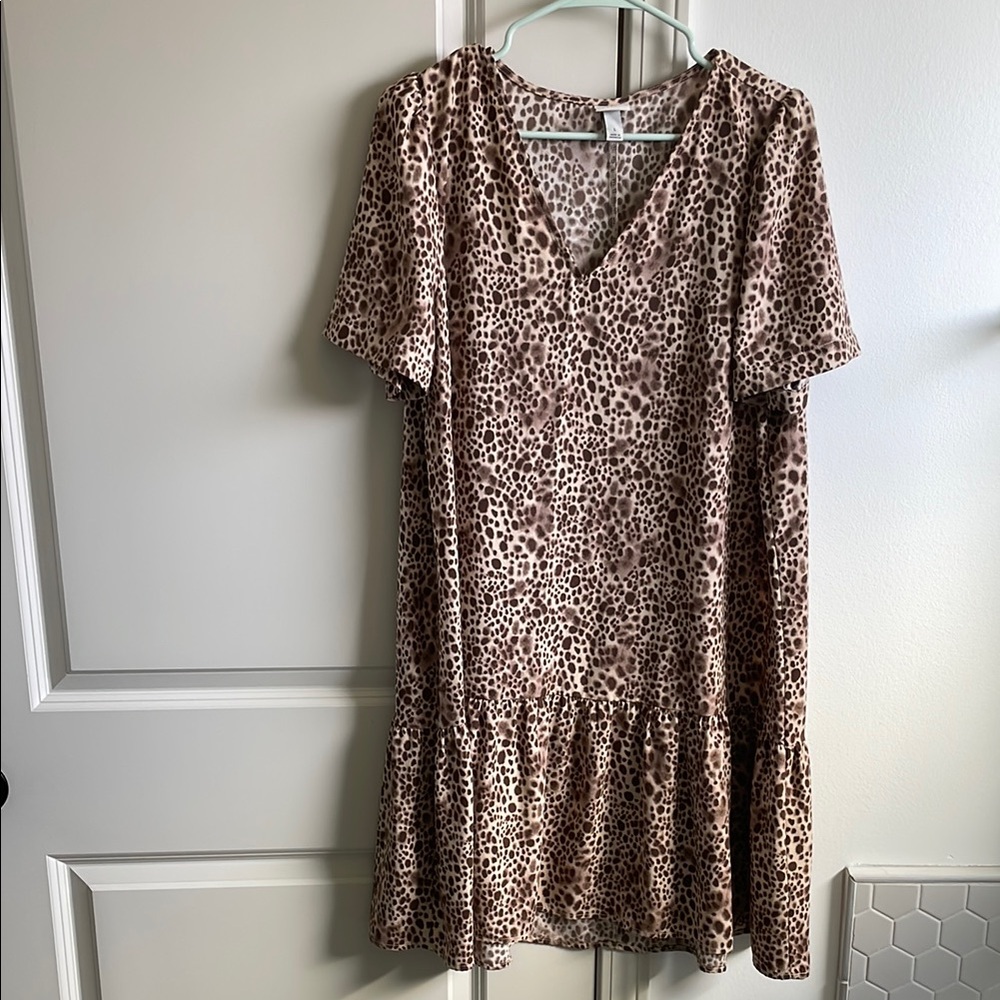 Leopard Print V-Neck Dress